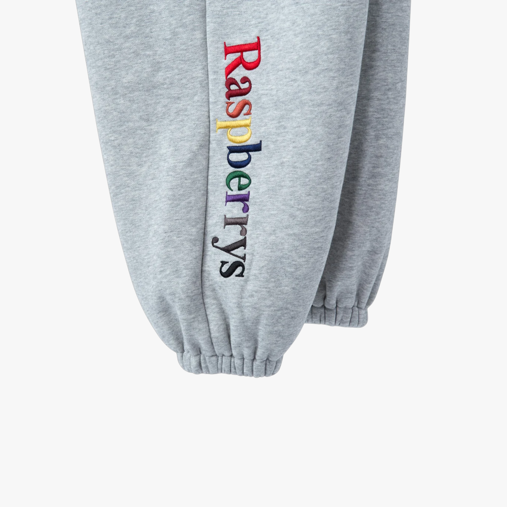 GV Gallery Raspberry Hills Derwin Davis Grey Sweats Multi Color