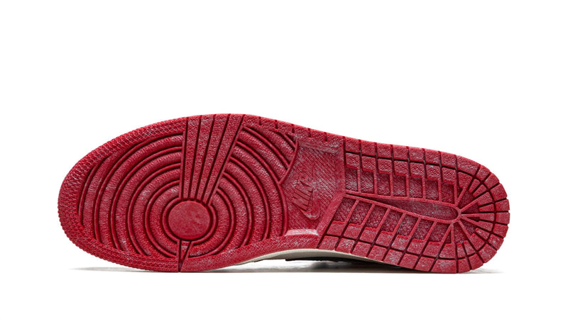 Air Jordan 1 Retro High OG 'Chicago Lost and Found' Men's & Women's Sneakers