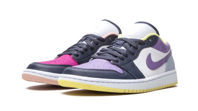 Air Jordan 1 Low SE Wmns 'Mismatched - Purple/Magenta'