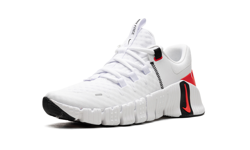 Nike Free Metcon 5 'White & Bright Crimson' – DV3949-100 | Versatile Training Shoe with Free Sole Flexibility & Metcon Stability