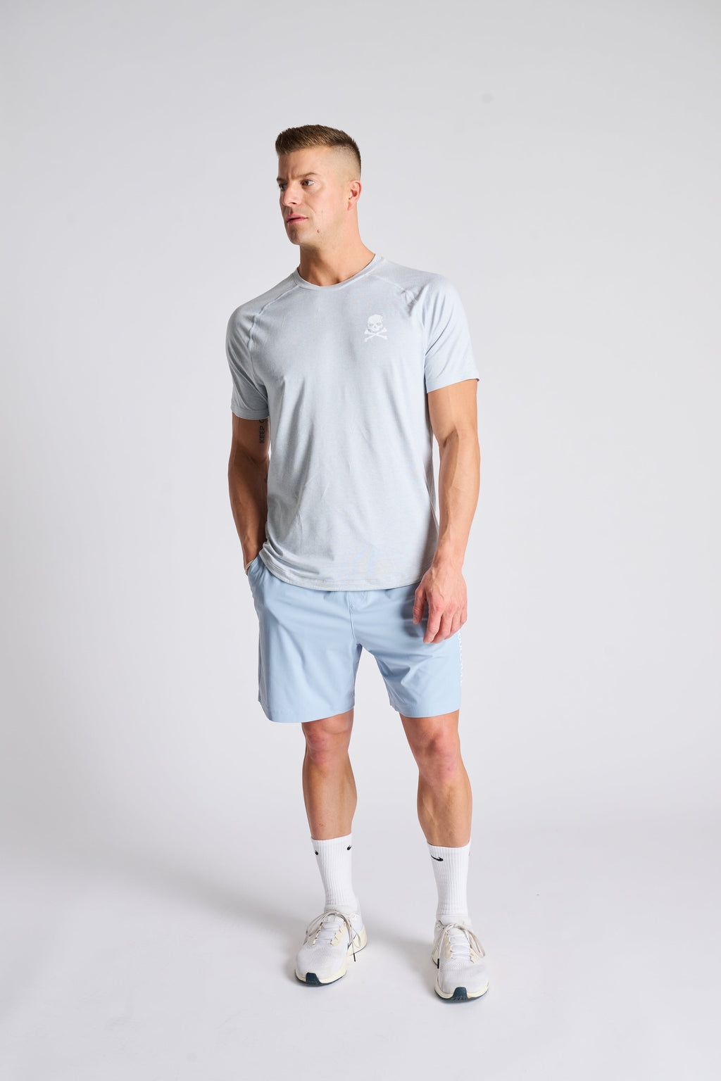 ATMOSPHERE TEE