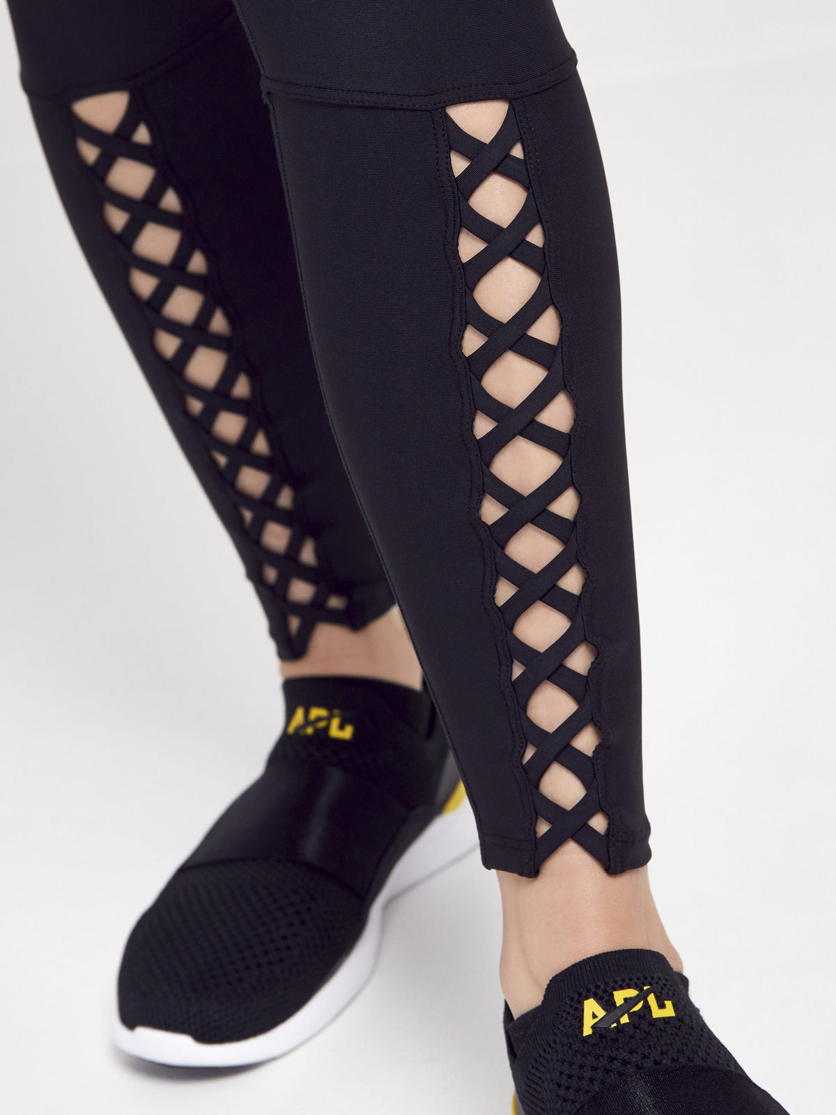 LACE UP TIGHT