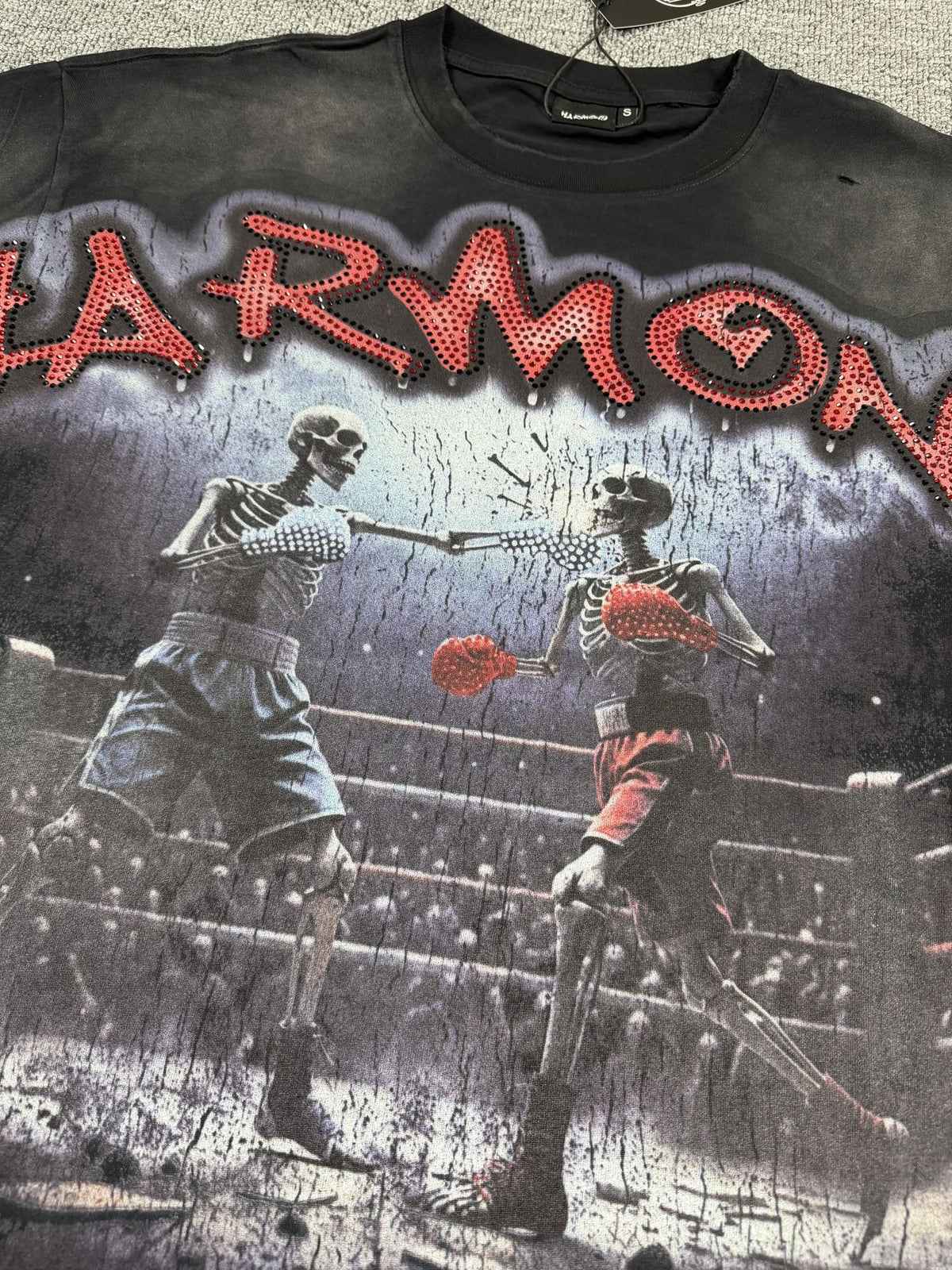 HARMONY New Age Boxing Graphic T-Shirt