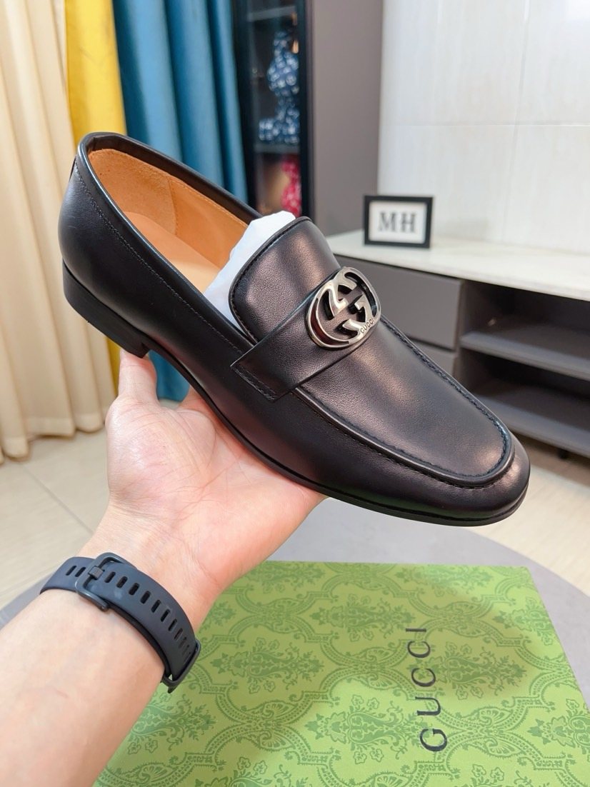 Gucci Men's Metal-Accent Loafers