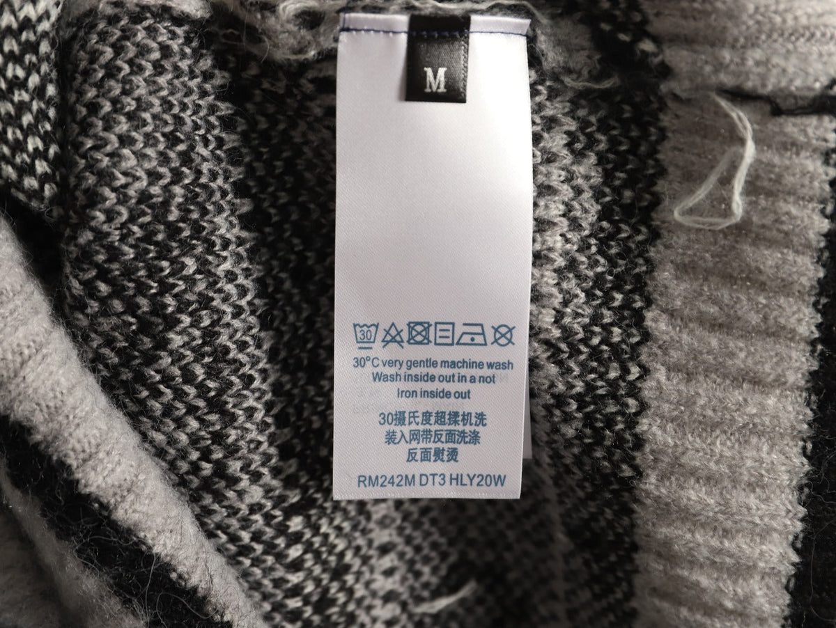 Louis Vuitton Gradient Monogram-Style V-Neck Cardigan - Gray and Black